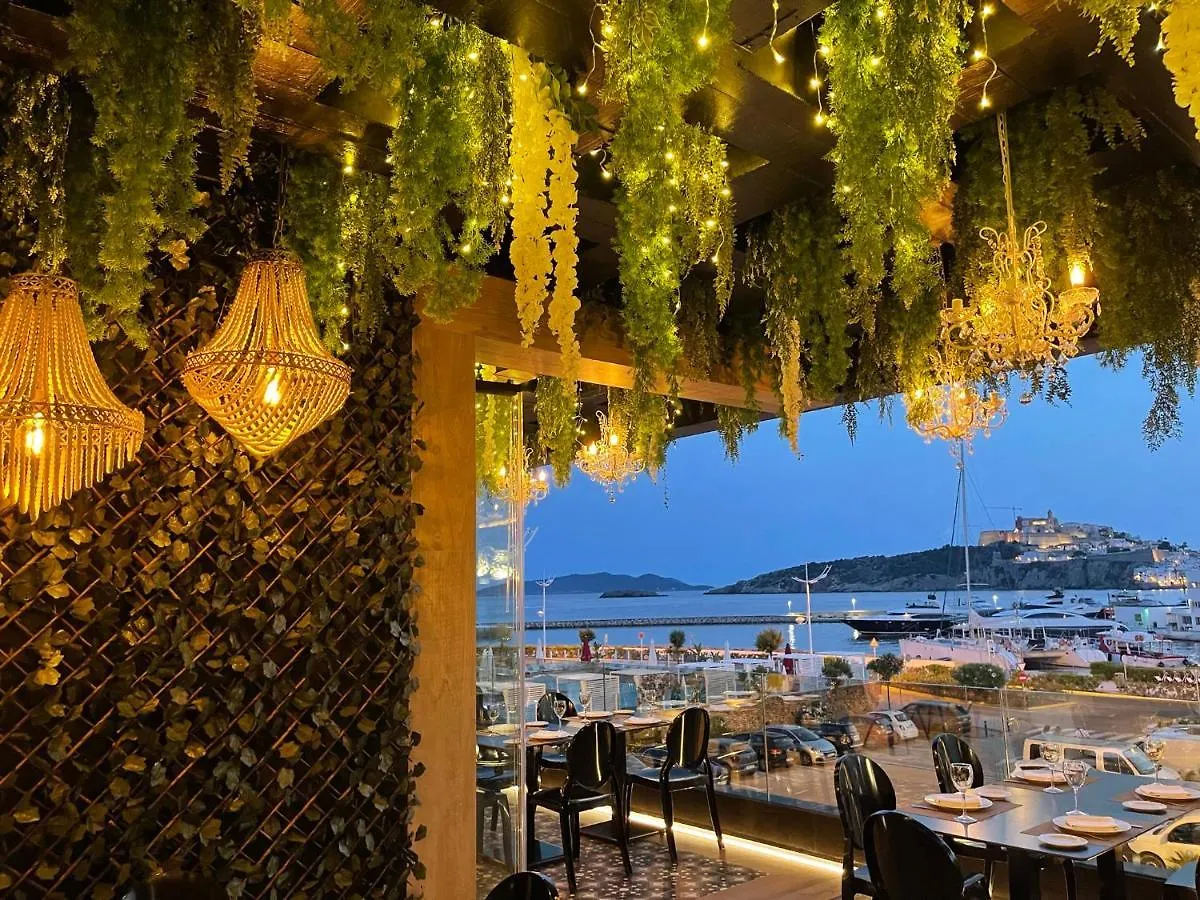 Ibiza Corso Hotel & Spa 4*,